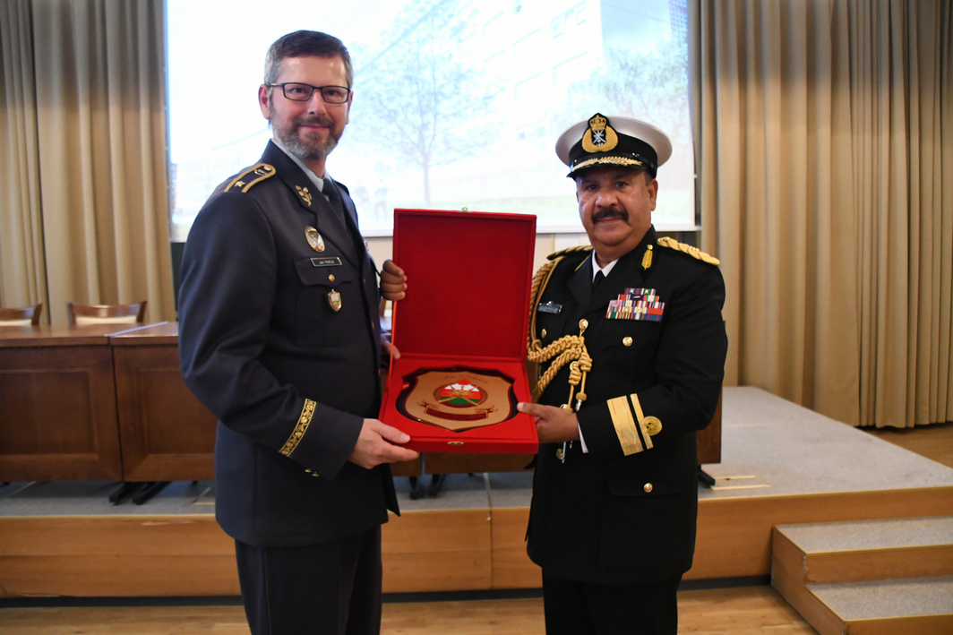 Přečtete si více ze článku Visit by Representatives of Oman’s National Defence College